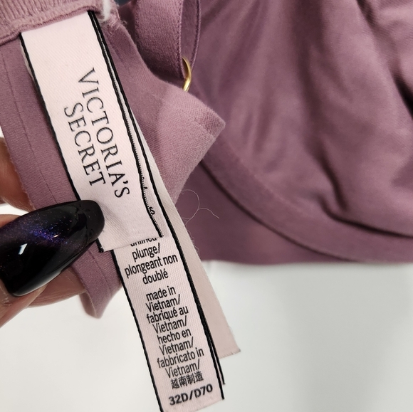 Victoria's Secret Purple Unlined Unpadded Underwire Bra Soft Microfiber Size 32D - Picture 6 of 7